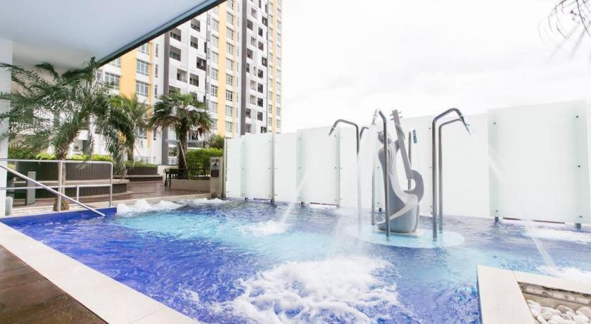Ipoh Majestic R&C Homestay 2 & 3 Extérieur photo